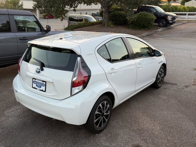 Used 2015 Toyota Prius C Two FWD image 4
