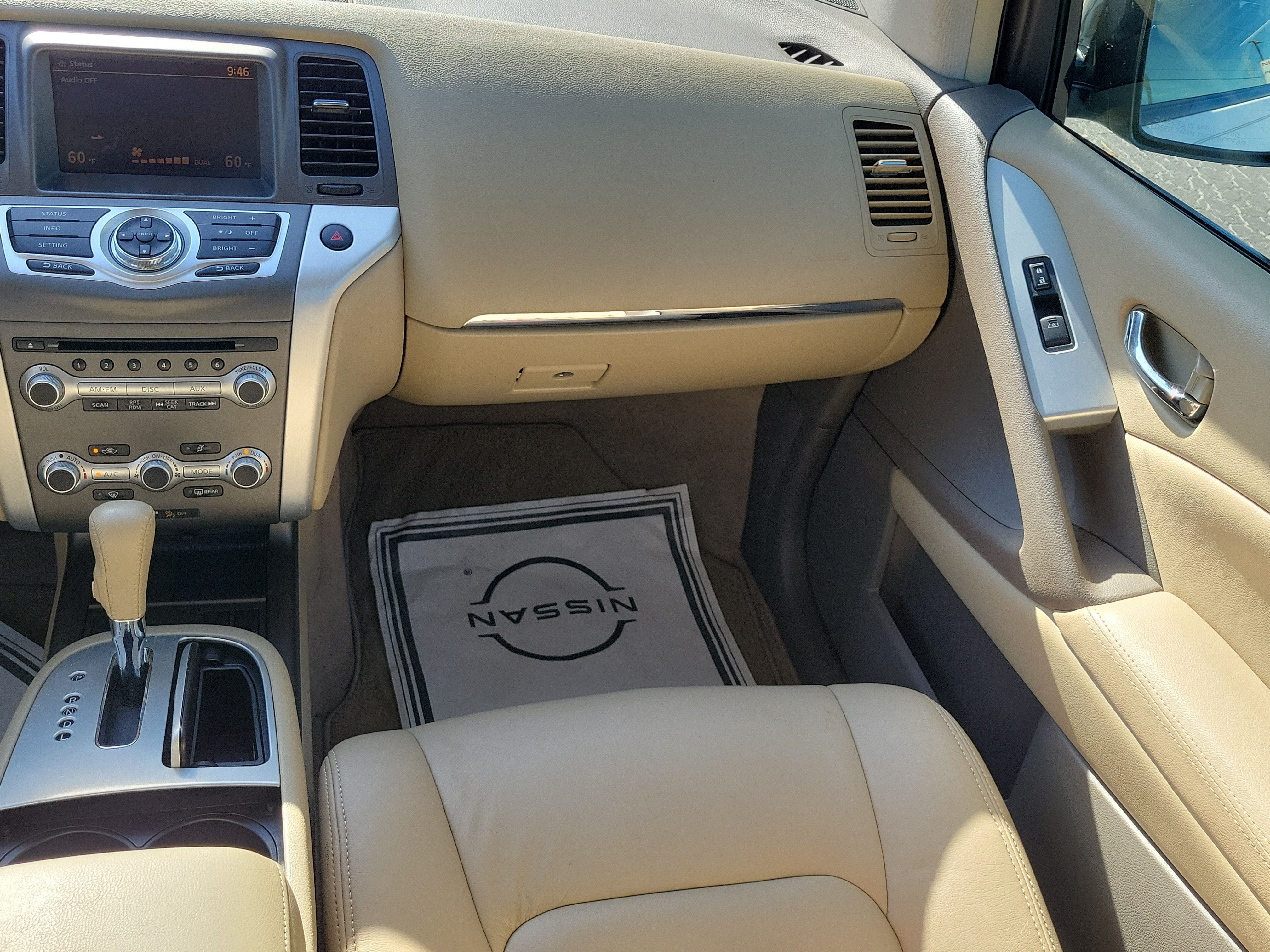 Used 2013 Nissan Murano SV FWD image 16