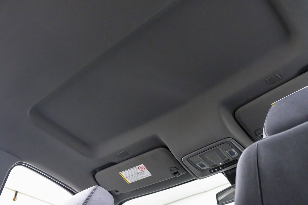 Used 2021 Chevrolet Silverado 2500 LT w/ Convenience Package image 28