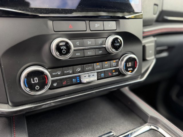 Used 2023 Ford Expedition Limited AWD/4WD image 20