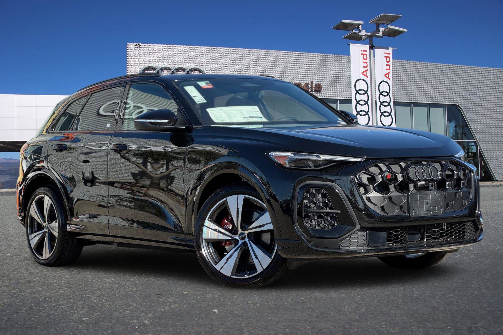 New 2025 Audi SQ5 Premium Plus image 2