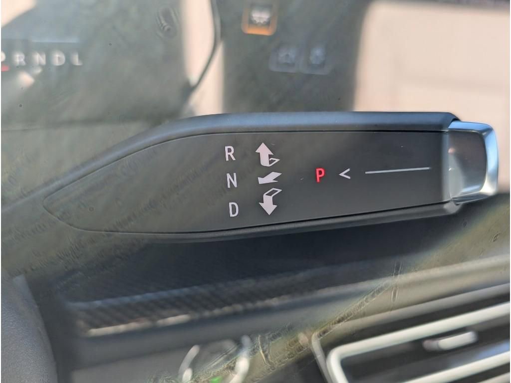 New 2026 Chevrolet Traverse High Country w/ LPO, Floor Liner Package image 22