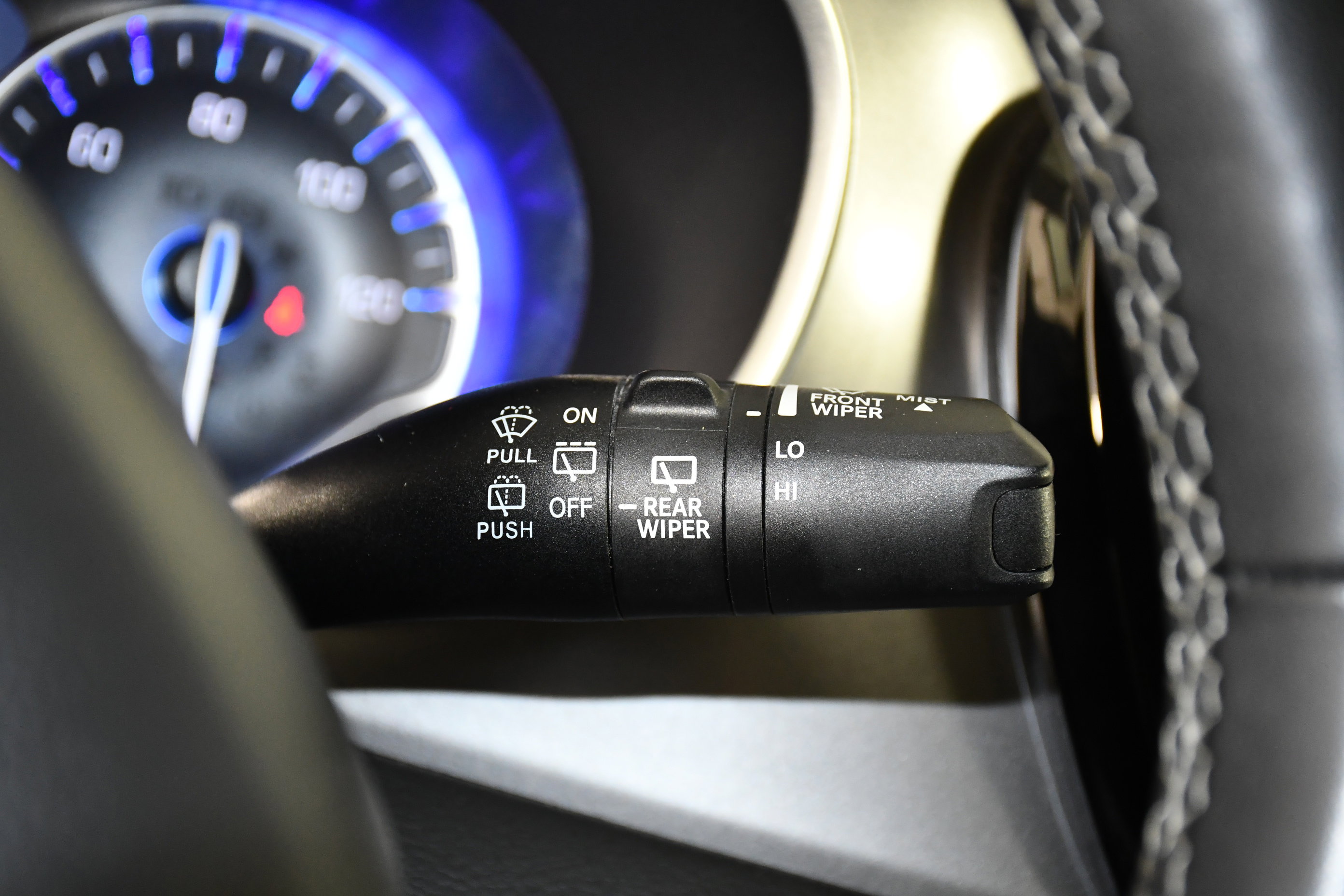 Used 2023 Chrysler Pacifica Touring-L image 24