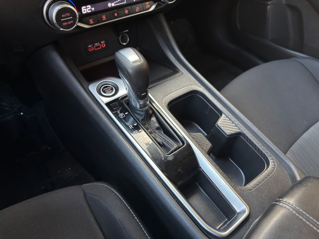 Used 2020 Nissan Sentra SV FWD image 19