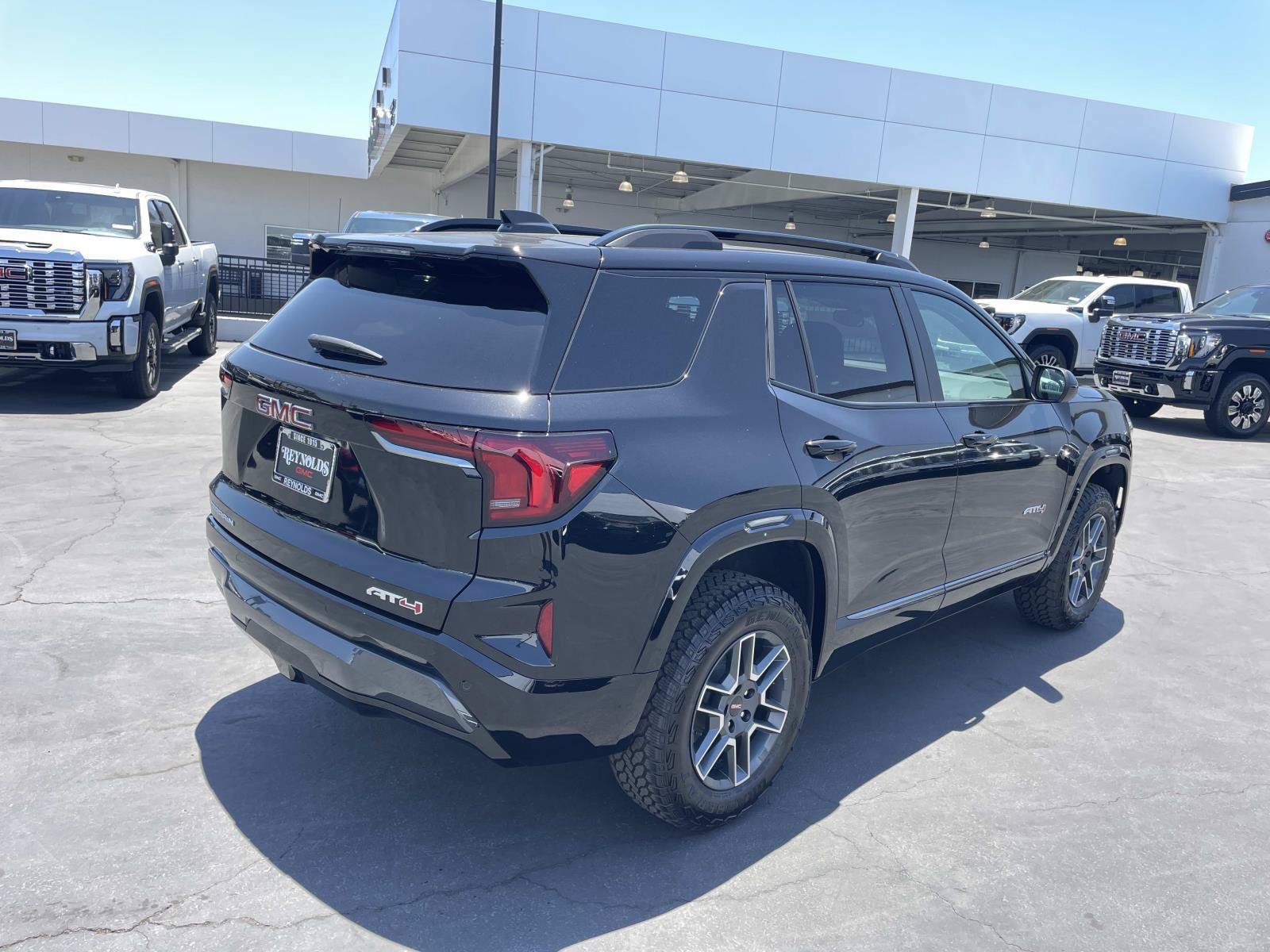 New 2026 GMC Terrain AT4 AWD/4WD image 5