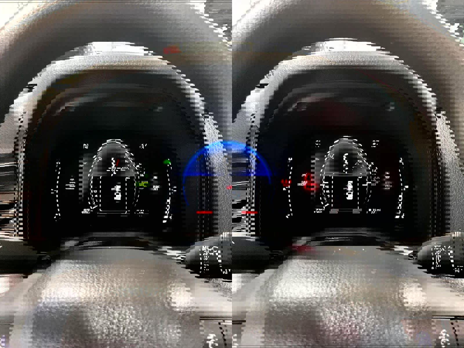 Used 2025 Toyota Camry LE image 24