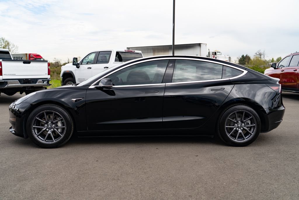 Used 2018 Tesla Model 3 Mid Range image 7