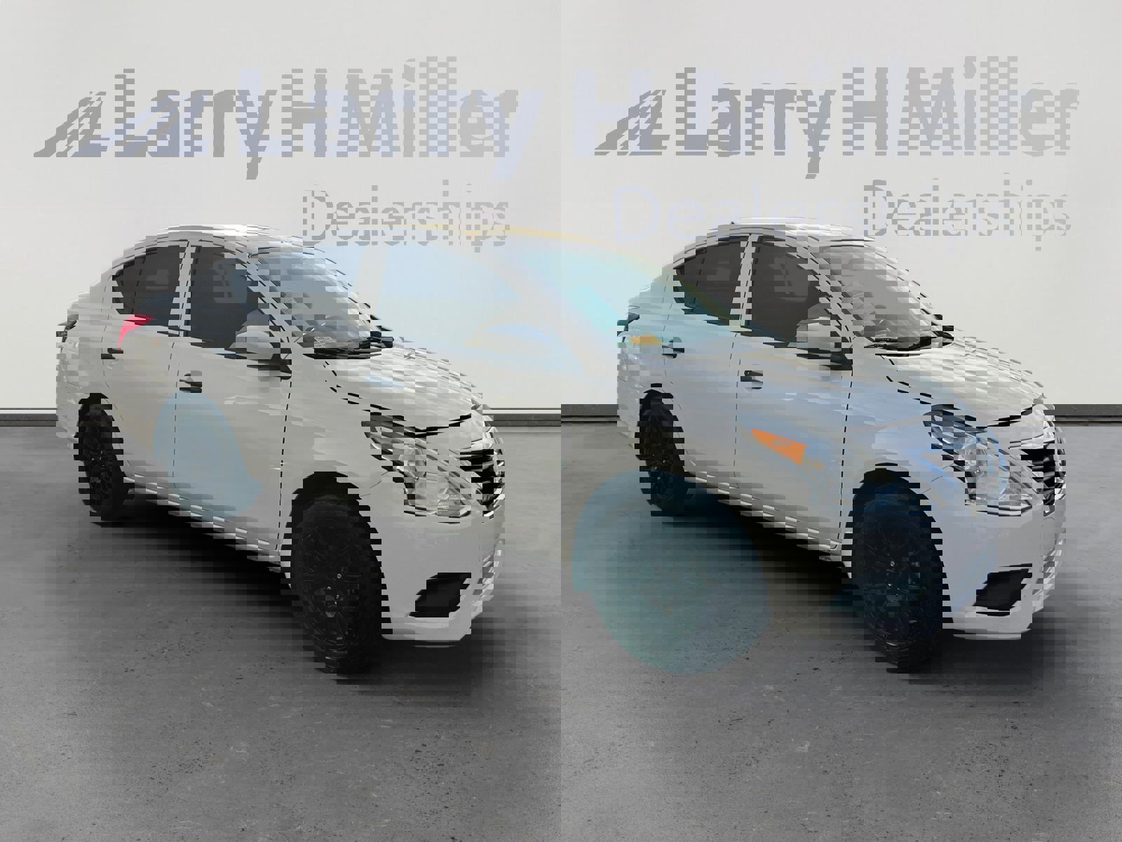 Used 2017 Nissan Versa S image 8