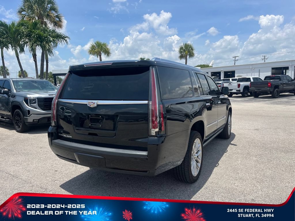Used 2020 Cadillac Escalade ESV Premium Luxury RWD image 5