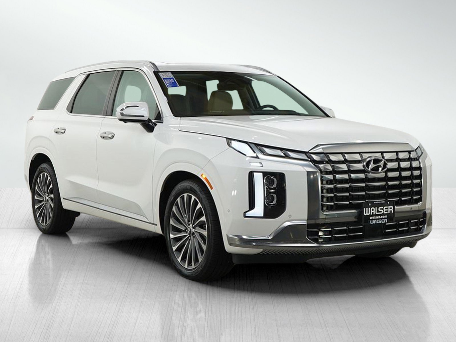 Used 2024 Hyundai Palisade Calligraphy AWD/4WD image 7