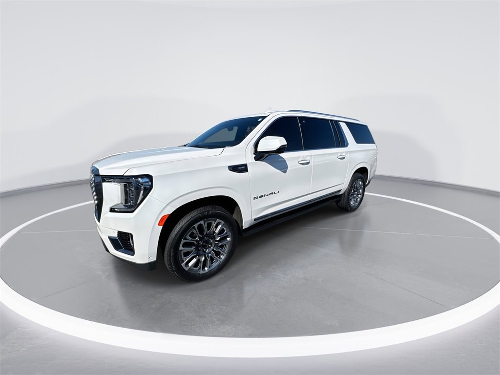 Used 2024 GMC Yukon XL Denali Ultimate image 4