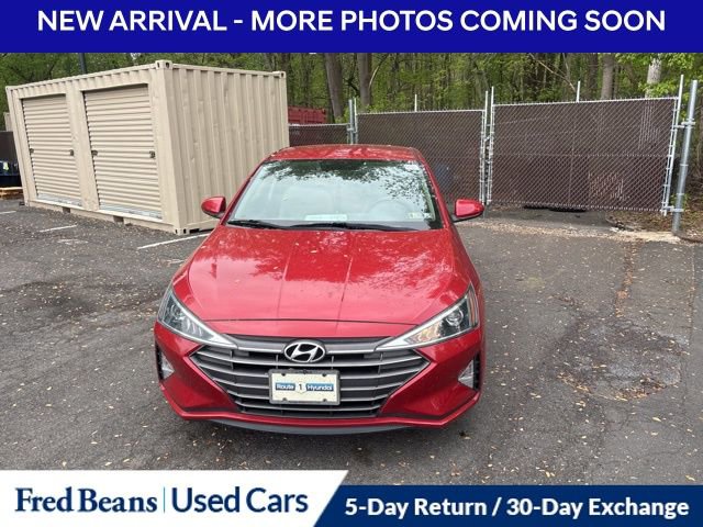Used 2020 Hyundai Elantra SE image 2