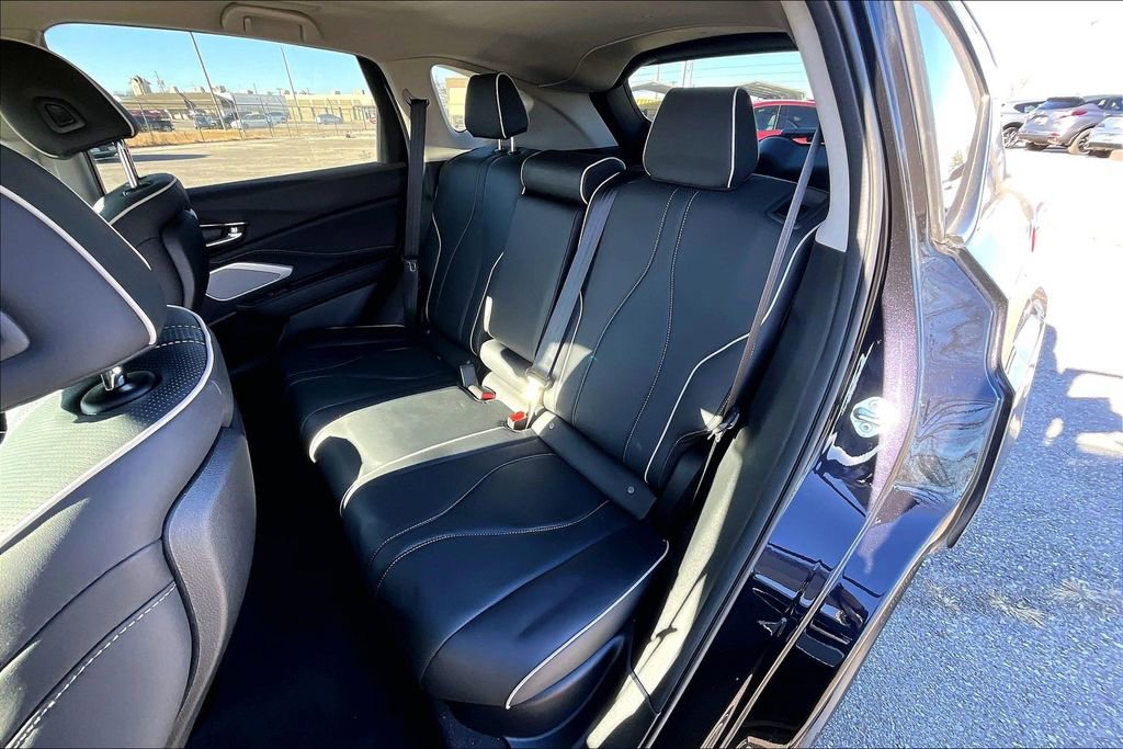 Used 2024 Acura RDX SH-AWD w/ Advance Package image 37