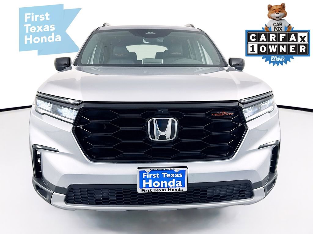 Certified 2024 Honda Pilot TrailSport image 2