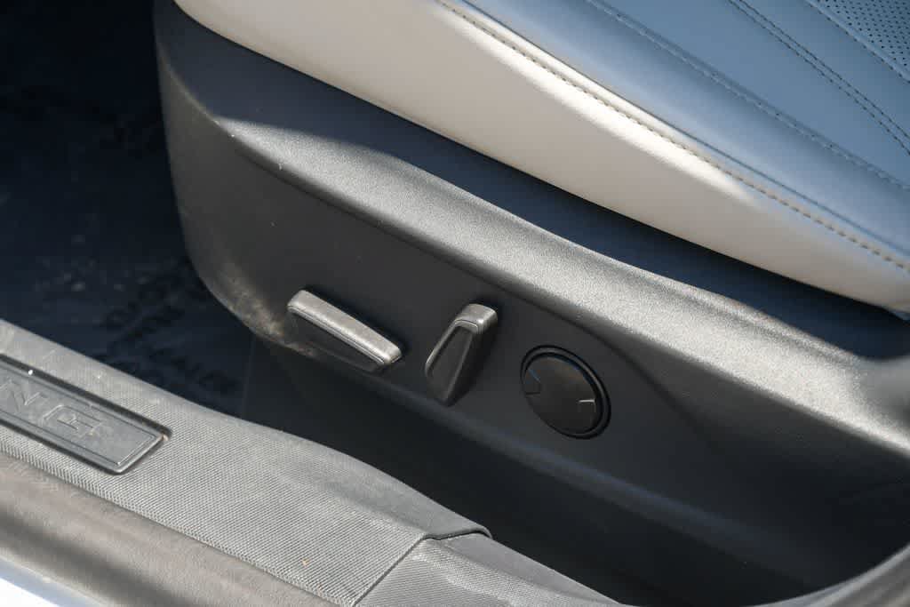 Used 2024 Ford Mustang Mach-E Premium RWD image 26