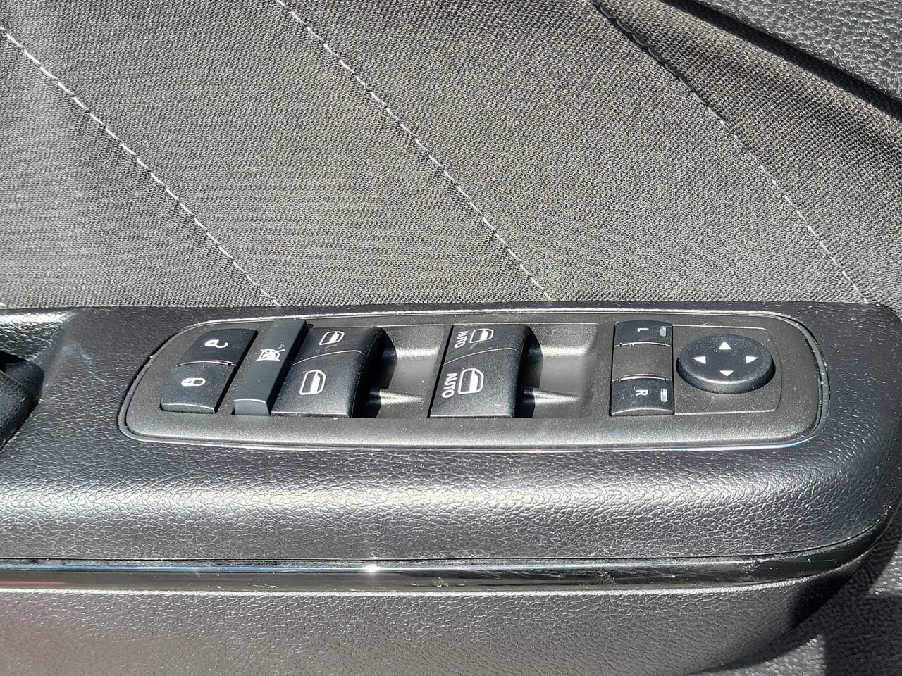 Used 2022 Dodge Charger GT w/ Blacktop Package image 26