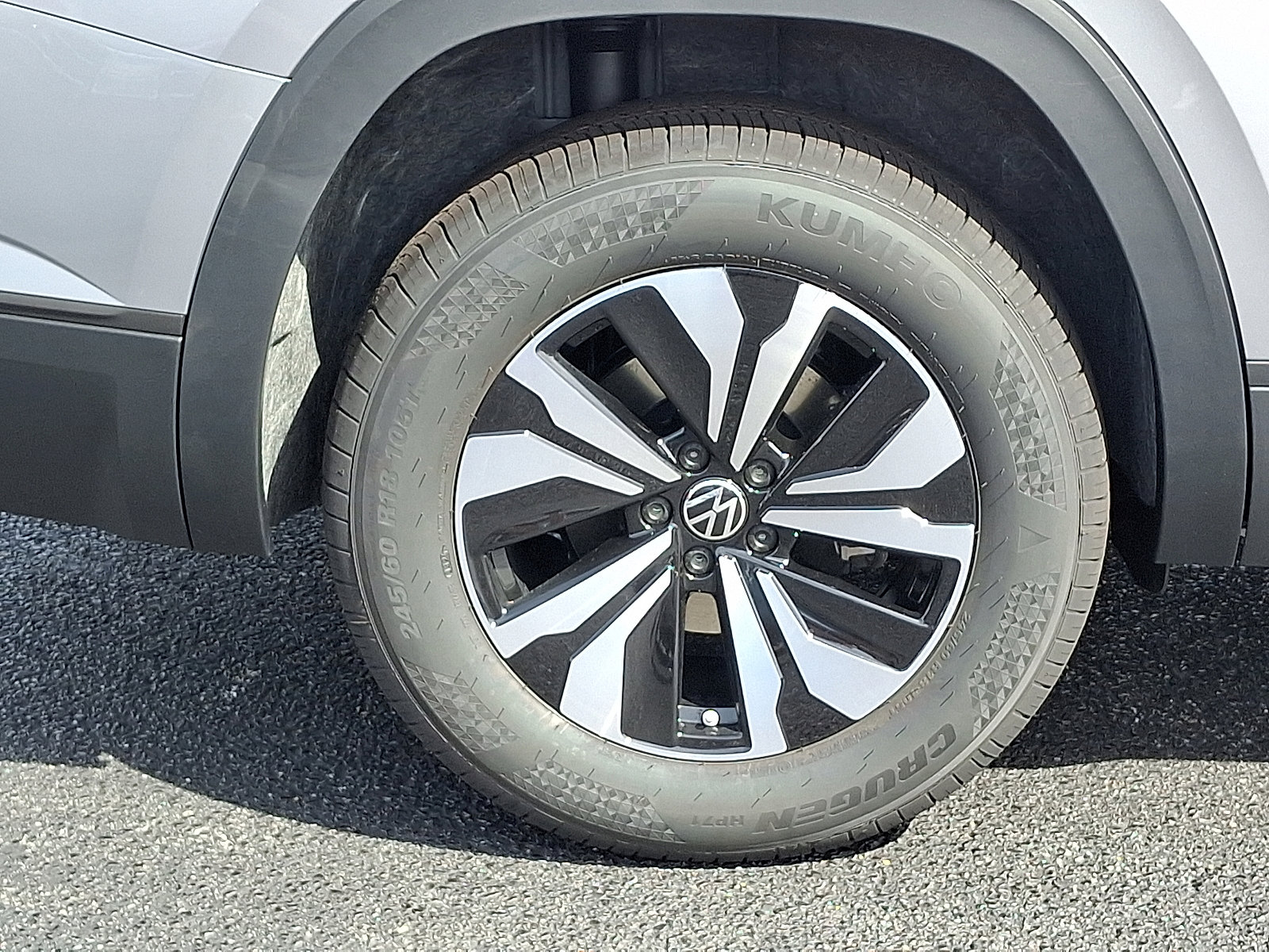 New 2026 Volkswagen Atlas SE image 5