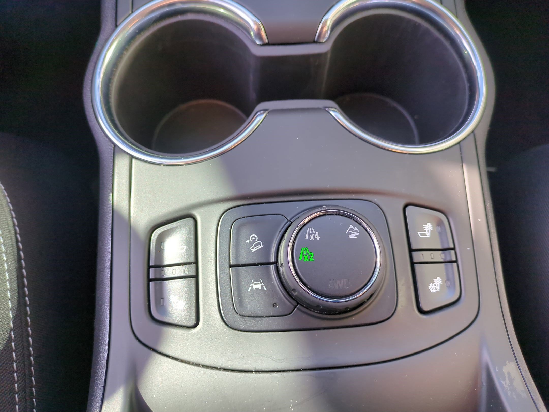 Certified 2022 GMC Terrain SLE w/ Driver Convenience Package image 21