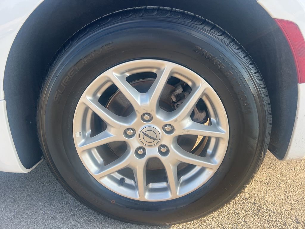 Used 2024 Chrysler Pacifica Touring-L image 39