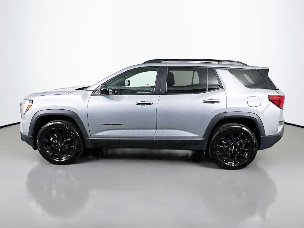 Used 2026 GMC Terrain Elevation w/ Elevation Premium Package AWD/4WD image 5