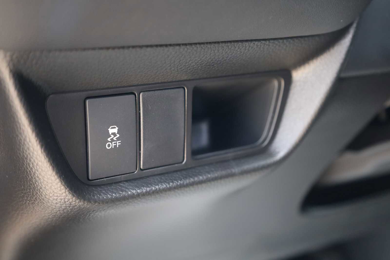 New 2026 Honda HR-V LX image 25