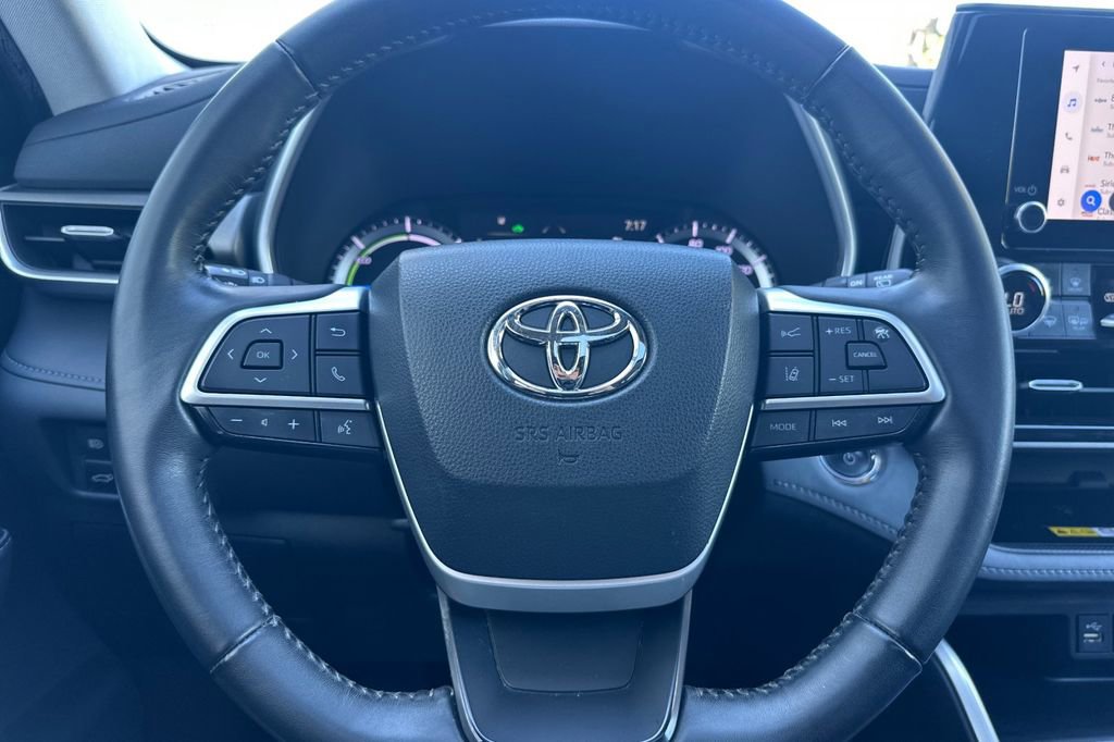 Used 2023 Toyota Highlander XLE w/ Protection Package #3 (TMS) image 24