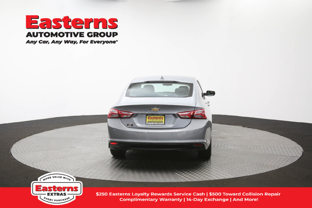 Used 2024 Chevrolet Malibu LT FWD image 39