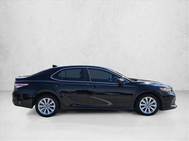 Used 2020 Toyota Camry LE FWD video 4