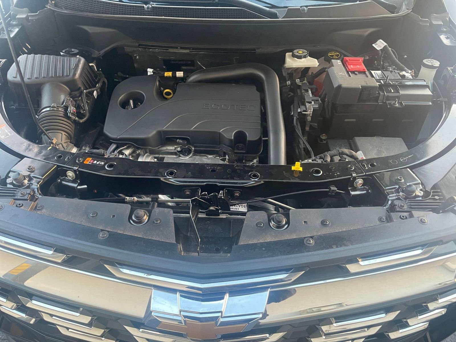 Used 2025 Chevrolet Equinox LT image 32