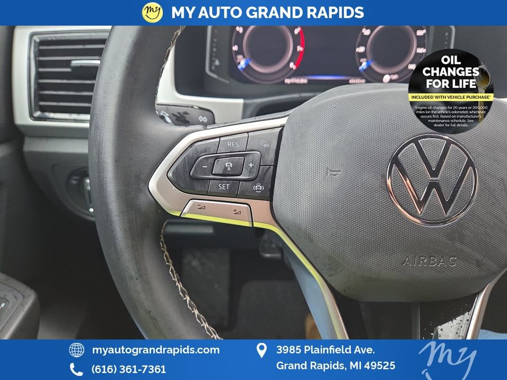 Used 2022 Volkswagen Atlas Cross Sport SE image 60