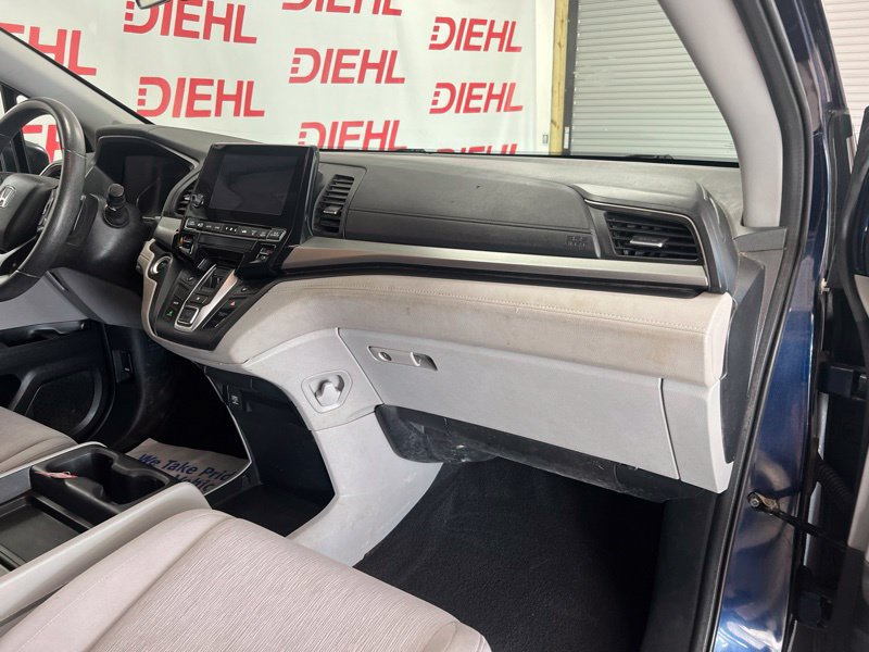 Used 2018 Honda Odyssey EX image 13