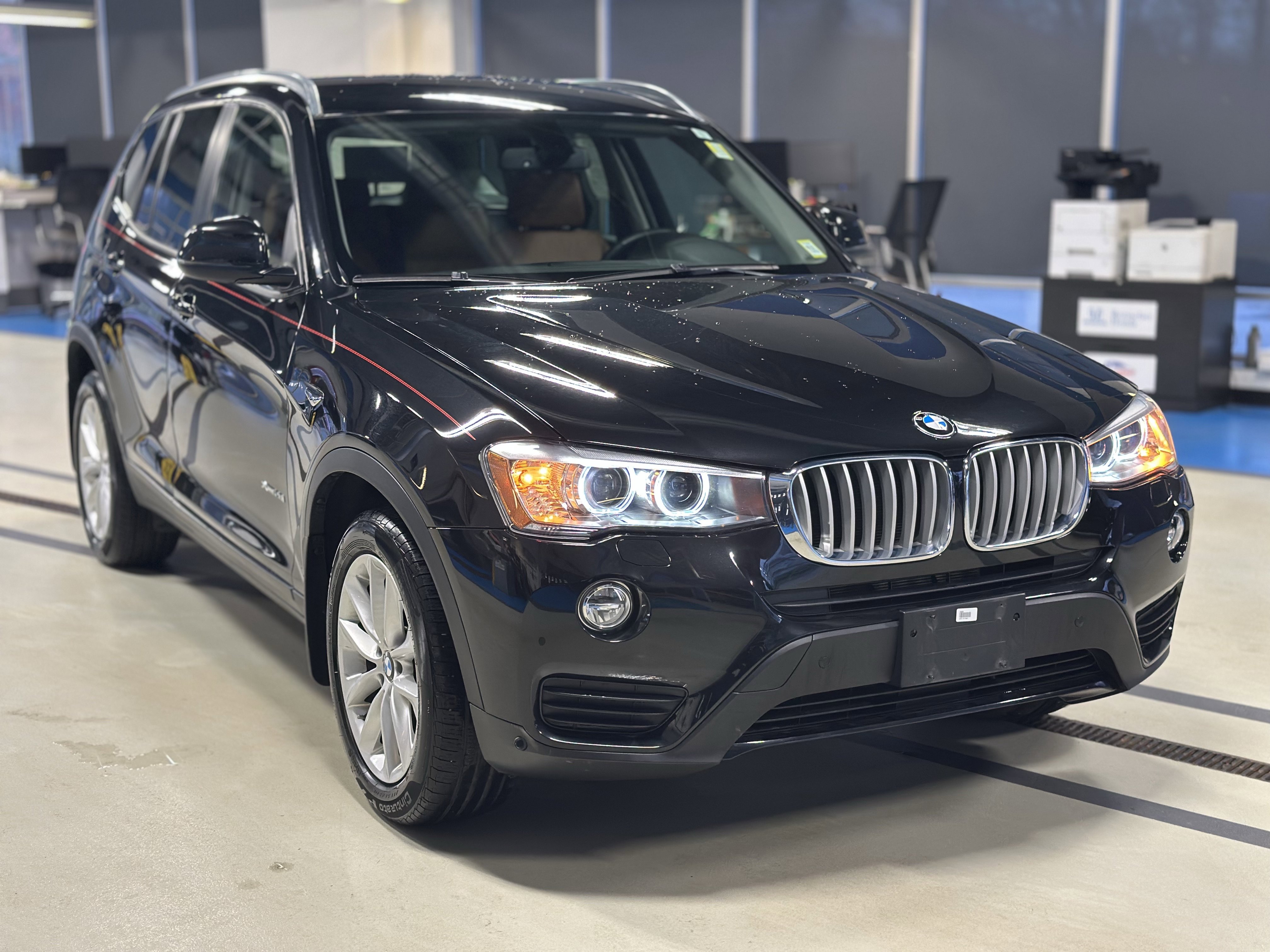 Used 2015 BMW X3 xDrive28i image 3