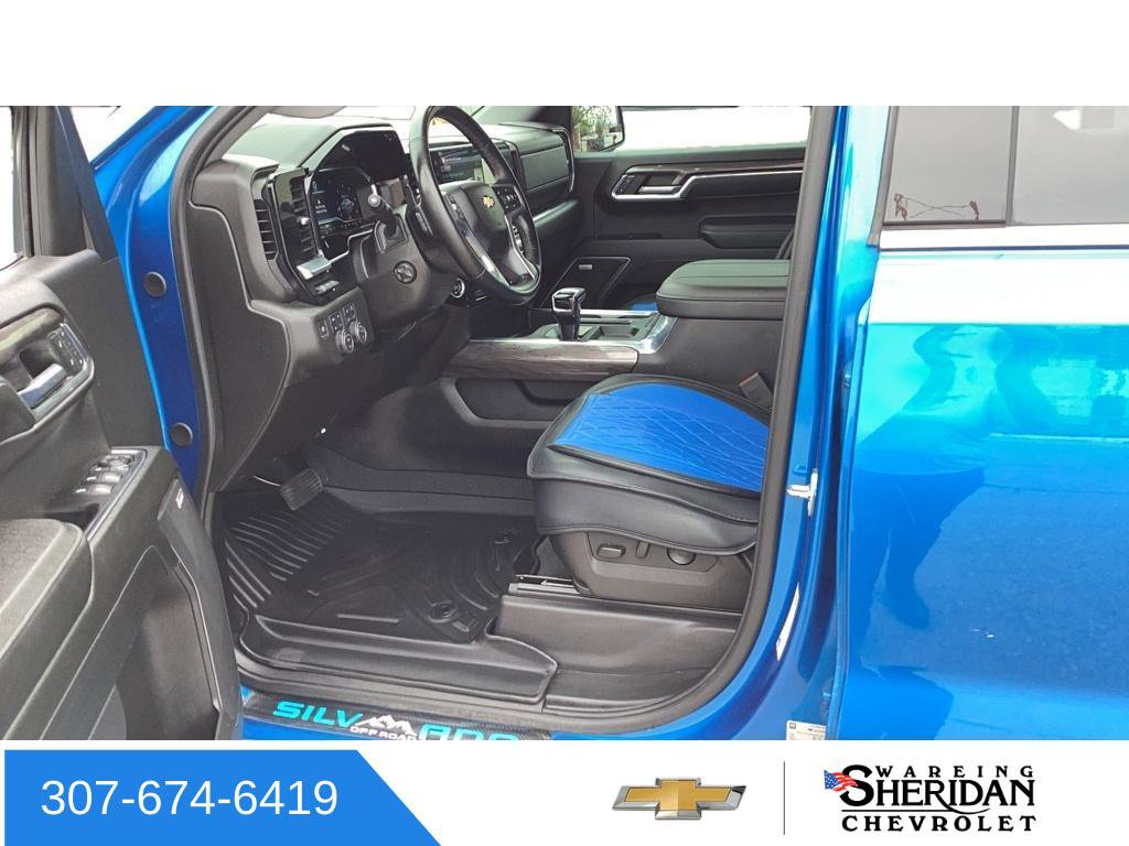 Used 2024 Chevrolet Silverado 1500 LTZ w/ Technology Package AWD/4WD image 7