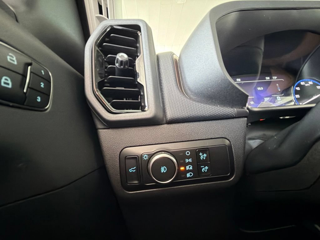 Used 2024 Ford Bronco Sport Badlands w/ Premium Package AWD/4WD image 32