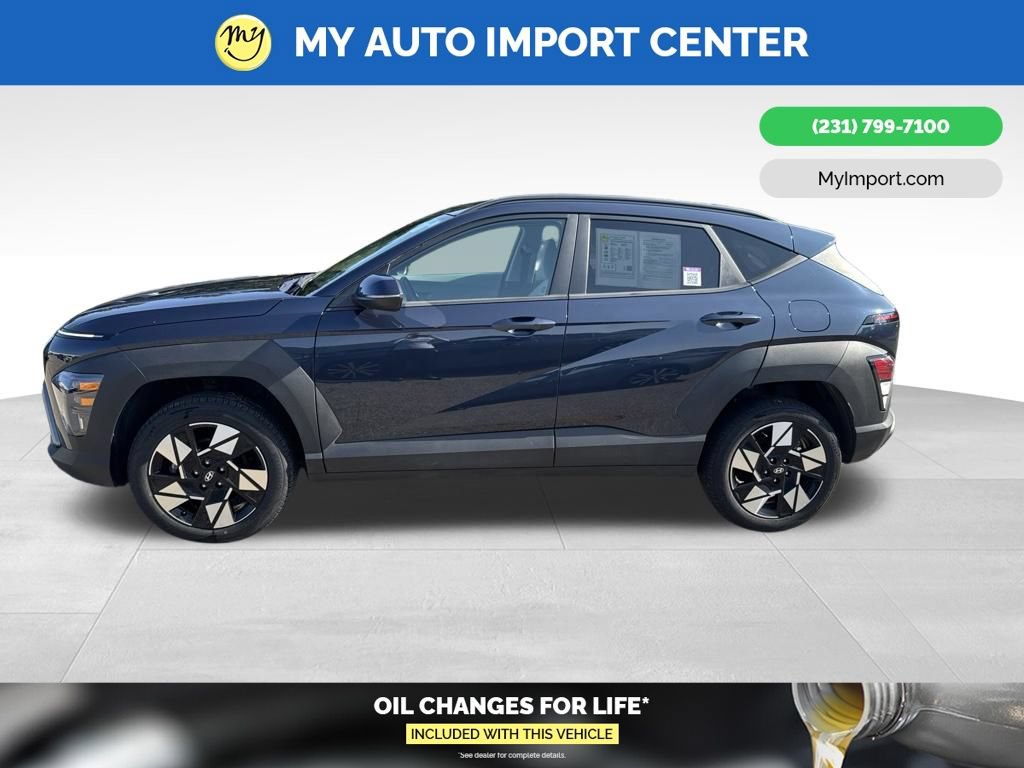 Used 2025 Hyundai Kona SEL AWD/4WD image 4