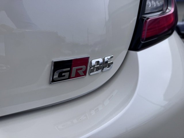 Used 2024 Toyota GR86 Premium image 7