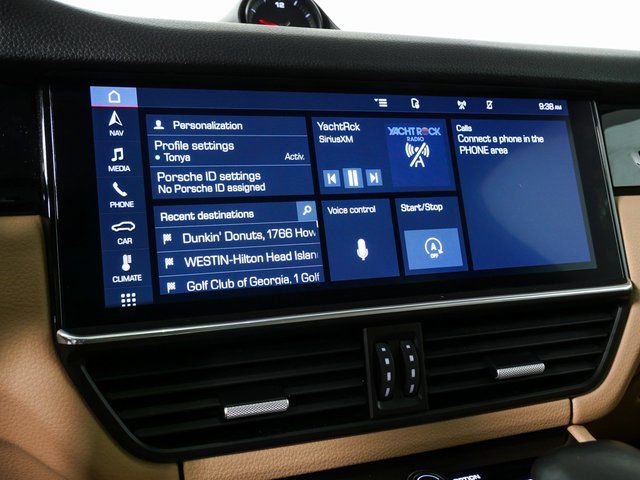 Used 2020 Porsche Cayenne AWD w/ Premium Package Plus image 14