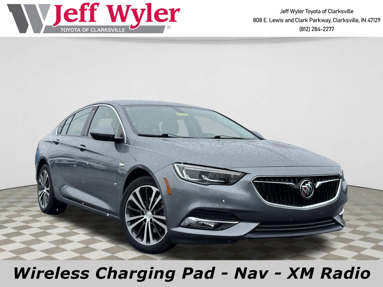 Used 2020 Buick Regal Essence image 1