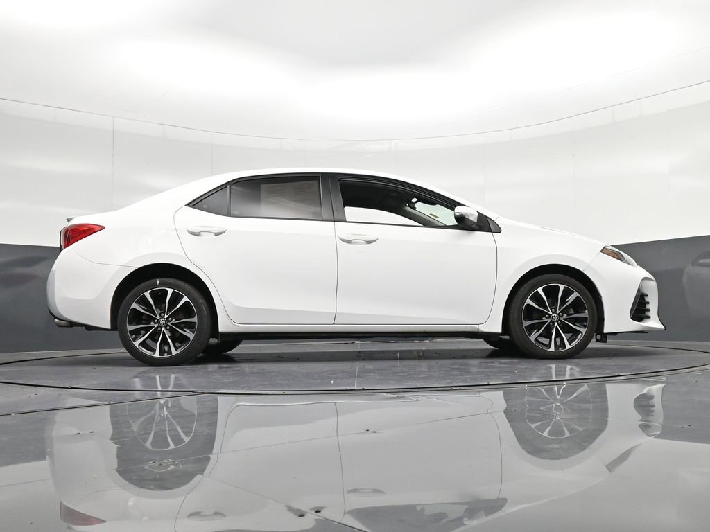 Used 2019 Toyota Corolla SE FWD image 29