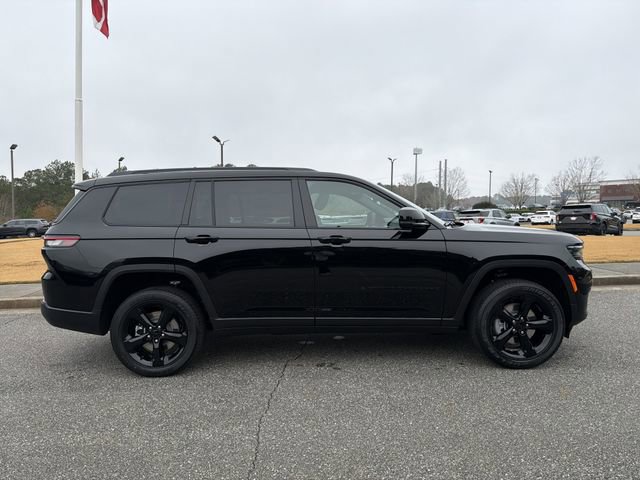 New 2025 Jeep Grand Cherokee L Altitude image 4