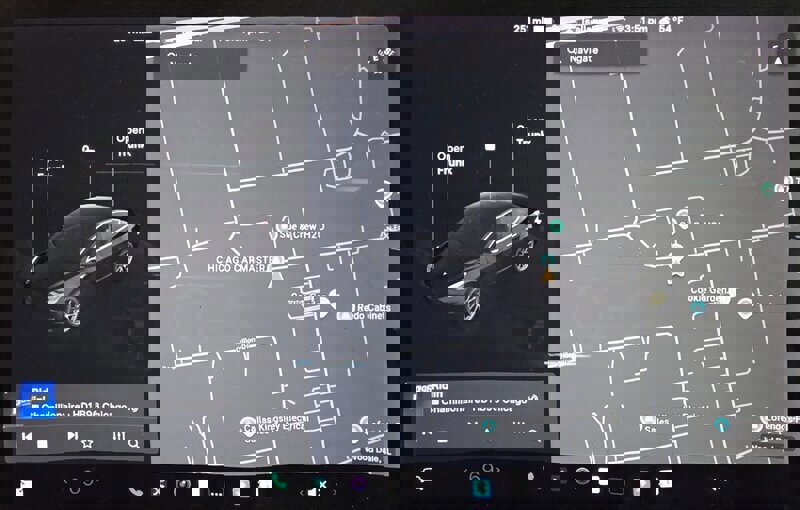 Used 2018 Tesla Model 3 Long Range image 14