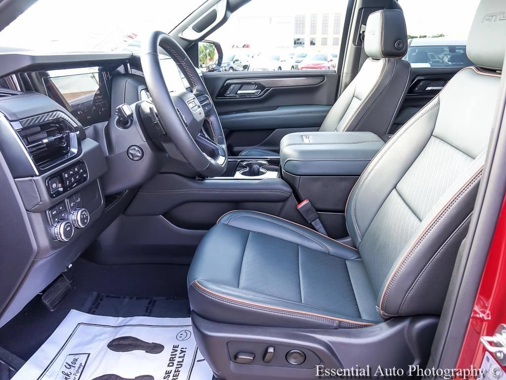Used 2026 GMC Yukon AT4 AWD/4WD image 10