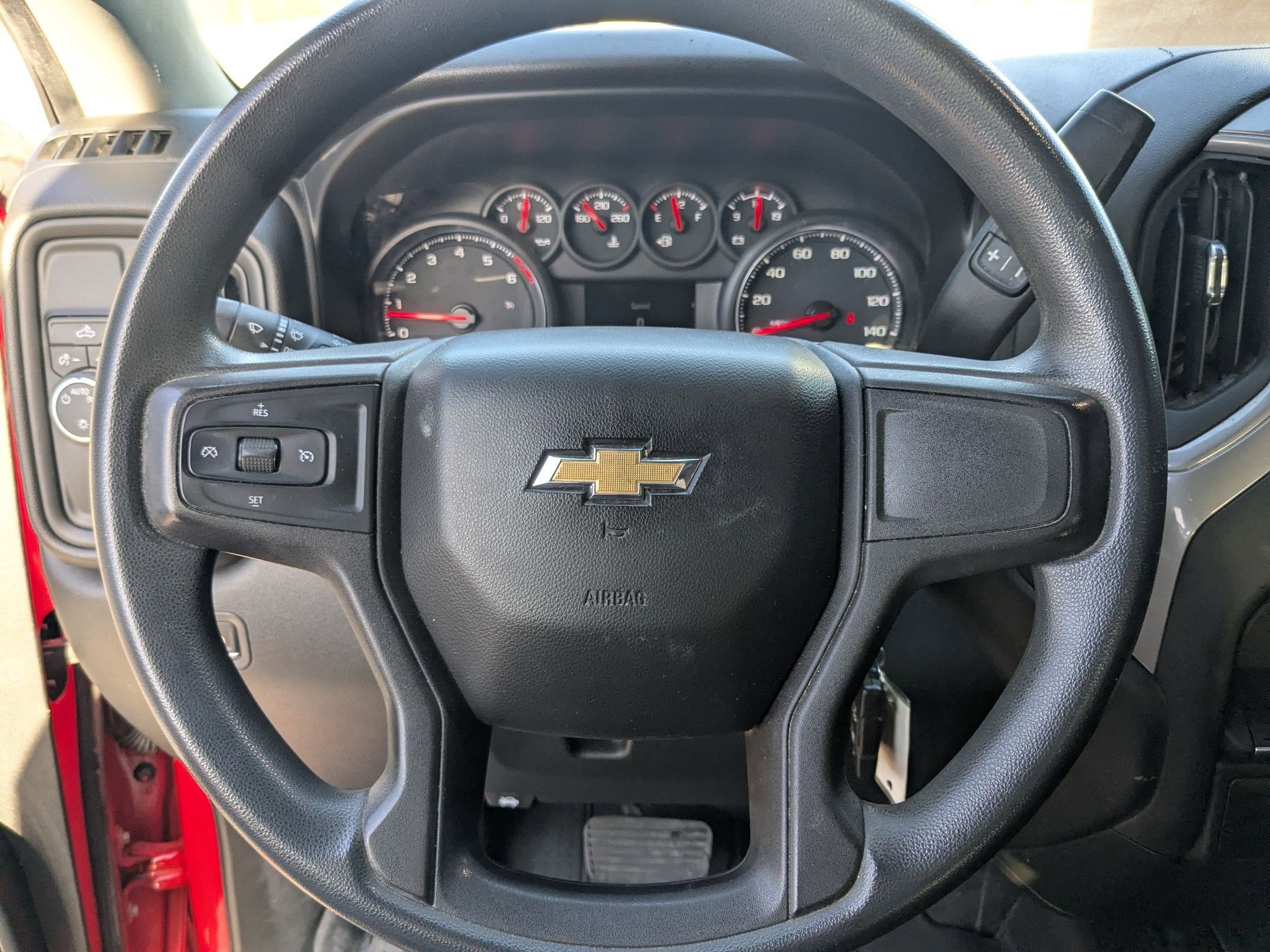 Used 2020 Chevrolet Silverado 1500 Custom w/ Custom Value Package image 13