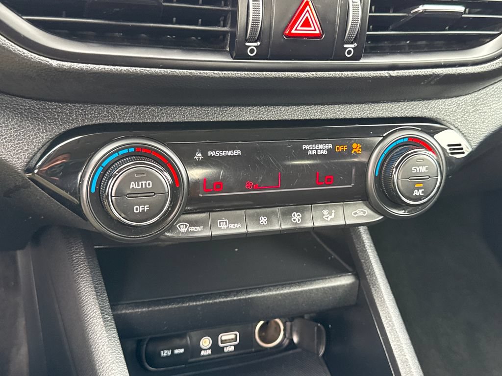 Used 2019 Kia Forte LXS FWD image 28
