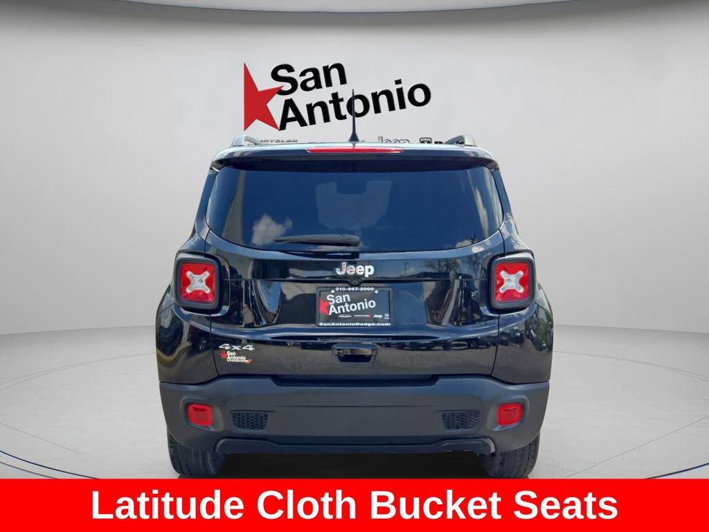 Certified 2023 Jeep Renegade Latitude w/ Premium Group image 7