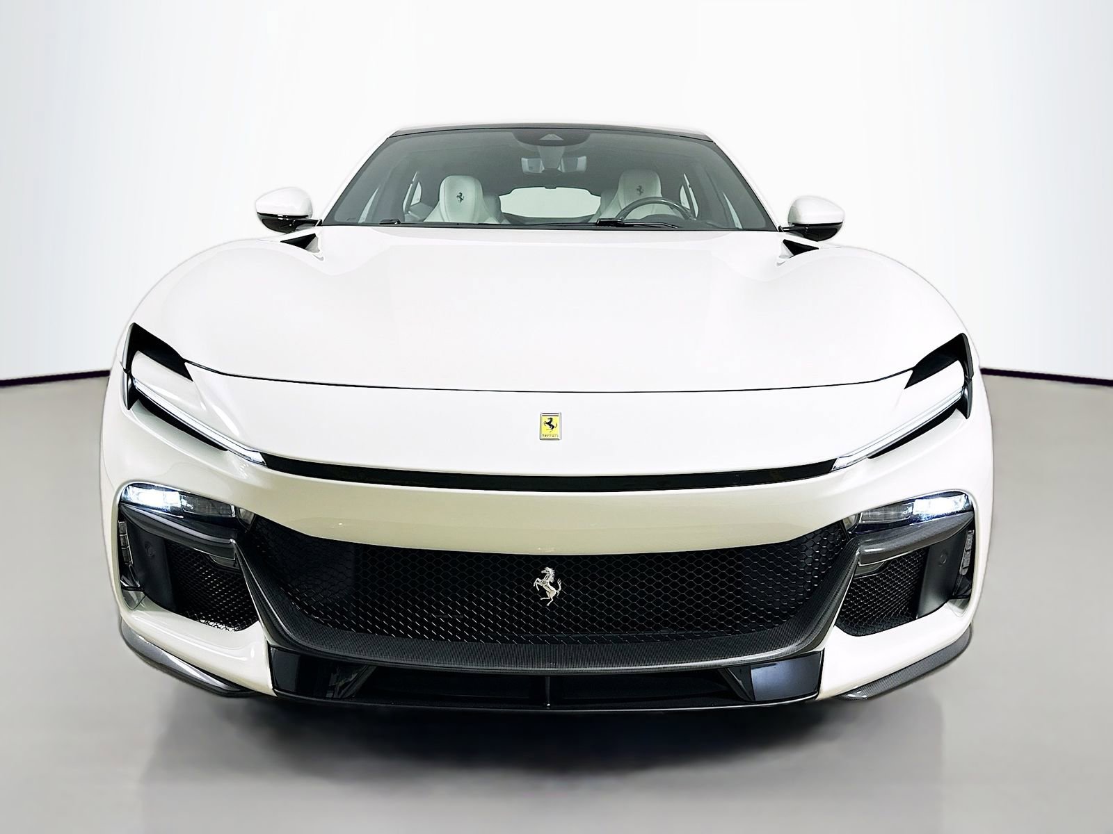 Used 2025 Ferrari Purosangue AWD/4WD image 2