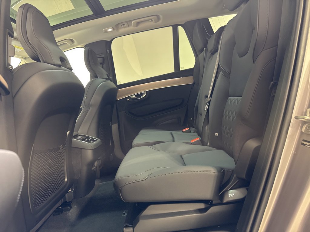 New 2026 Volvo XC90 B6 Plus w/ Protection Package AWD/4WD image 22