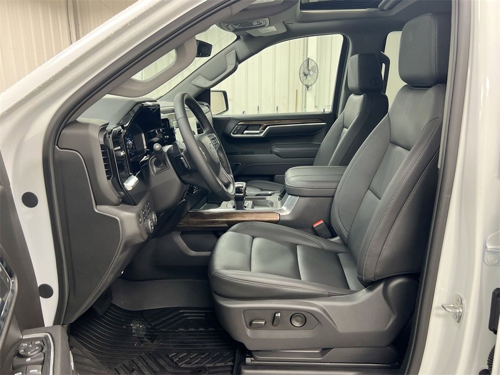 New 2025 Chevrolet Silverado 1500 LT Trail Boss w/ LT Trail Boss Premium Package image 20