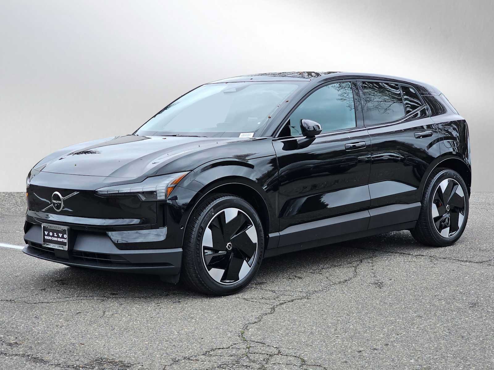 New 2026 Volvo EX30 Ultra w/ Protection Package Premier AWD/4WD image 7
