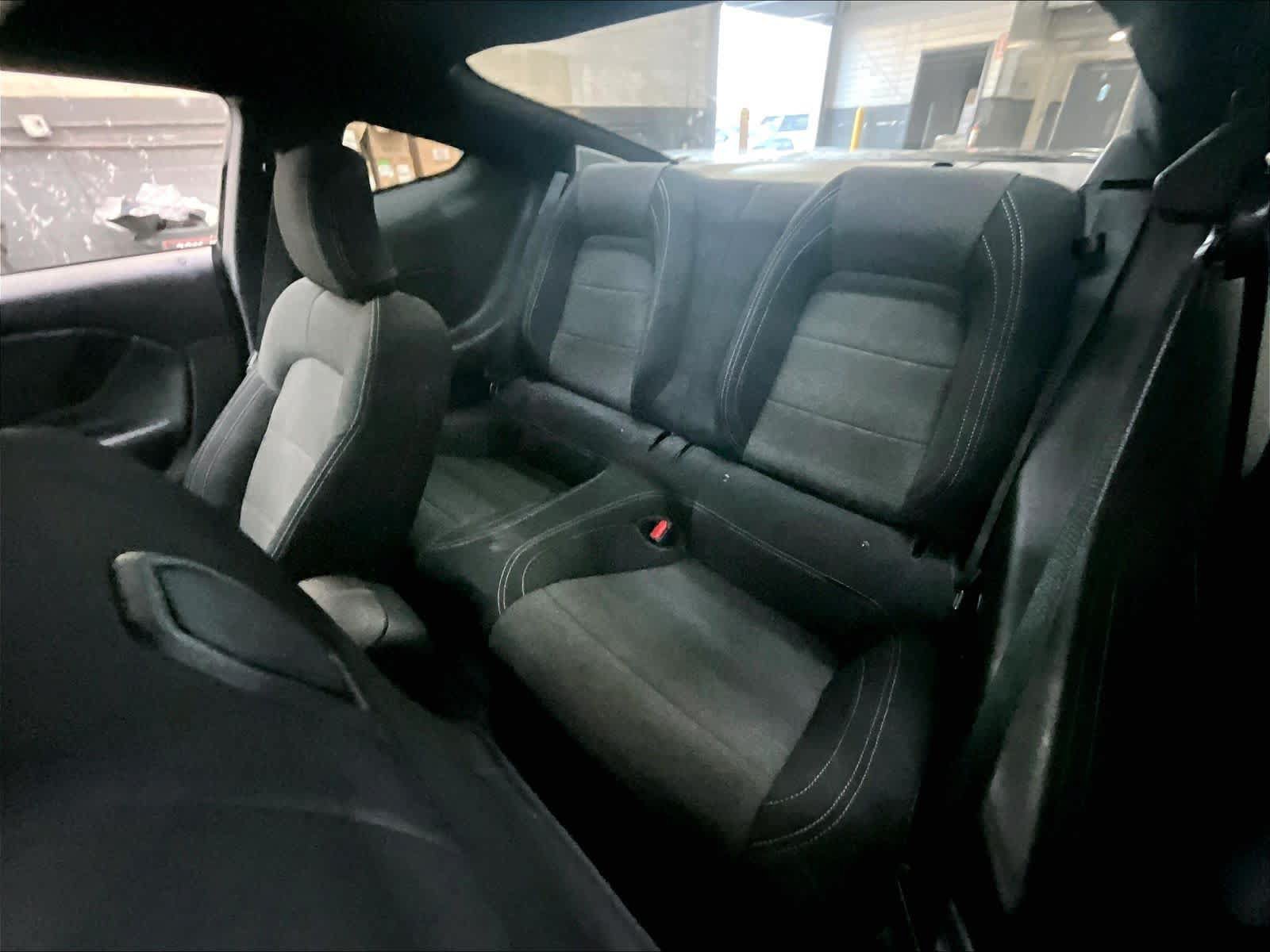 Used 2025 Ford Mustang GT RWD image 28
